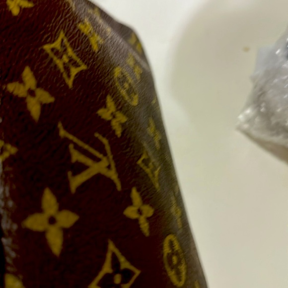 Mans toiletry brand bag/pouch authentic monogram - Picture 8 of 8